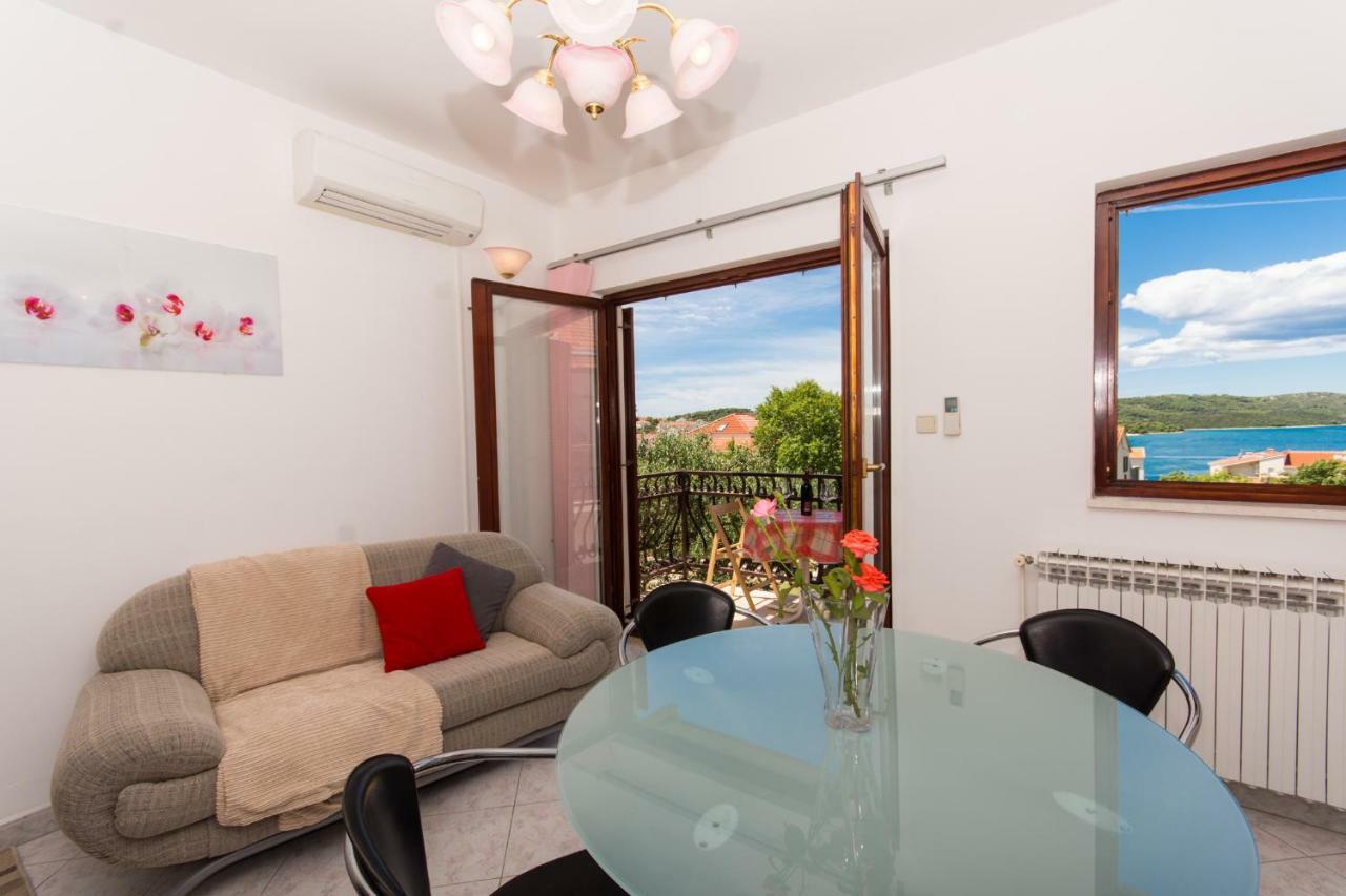 Apartman Mina Trogir Buitenkant foto